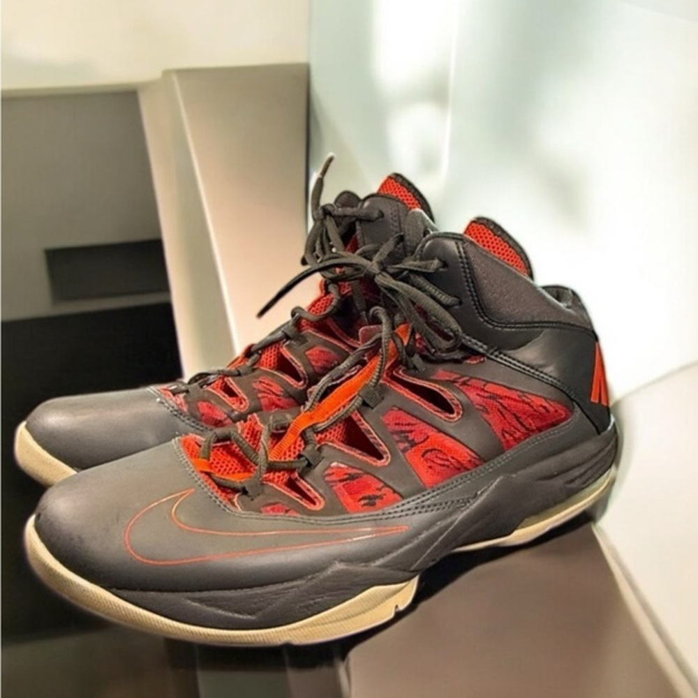 Nike Air Max Stutter Step 2 Basketball Sneakers Size 11.5